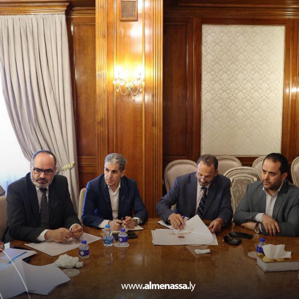 extra 25 اجتماع موسع لمتابعة تنفيذ المشروعات المعتمدة ضمن مبادرات الدبيبة