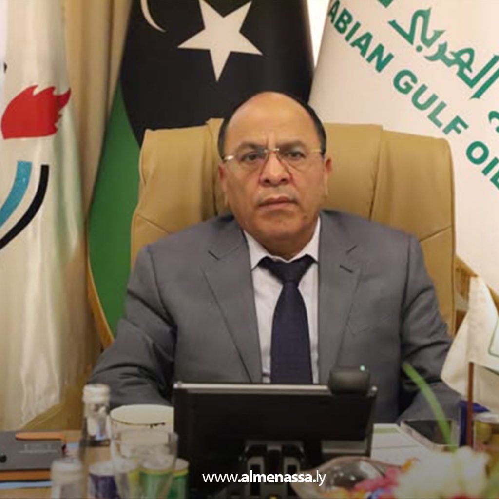 extra 286 الخليج العربي تناقش المشاريع الهندسية وحفر الآبار وتطوير الحقول المكتشفة
