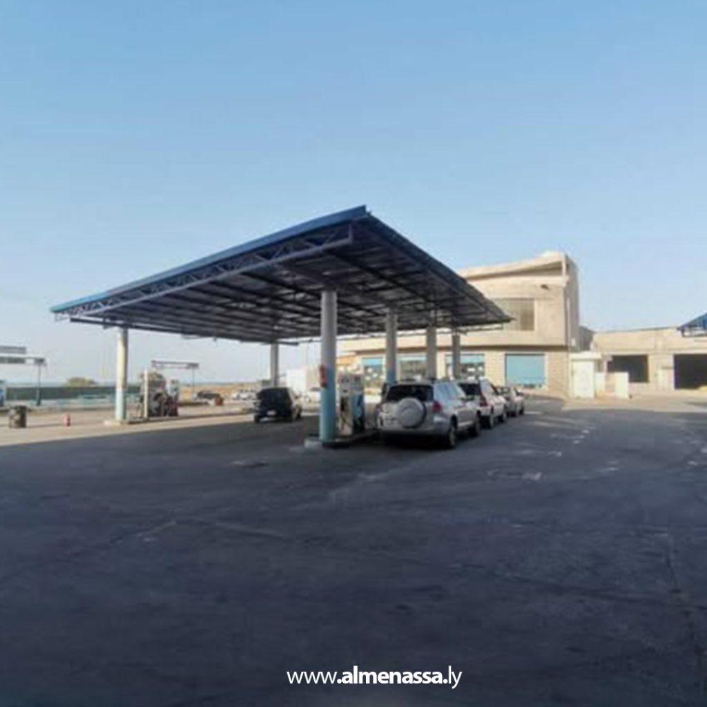 extra 82 شركة البريقة: تواصل جولات التفتيش على محطات الوقود بطرابلس