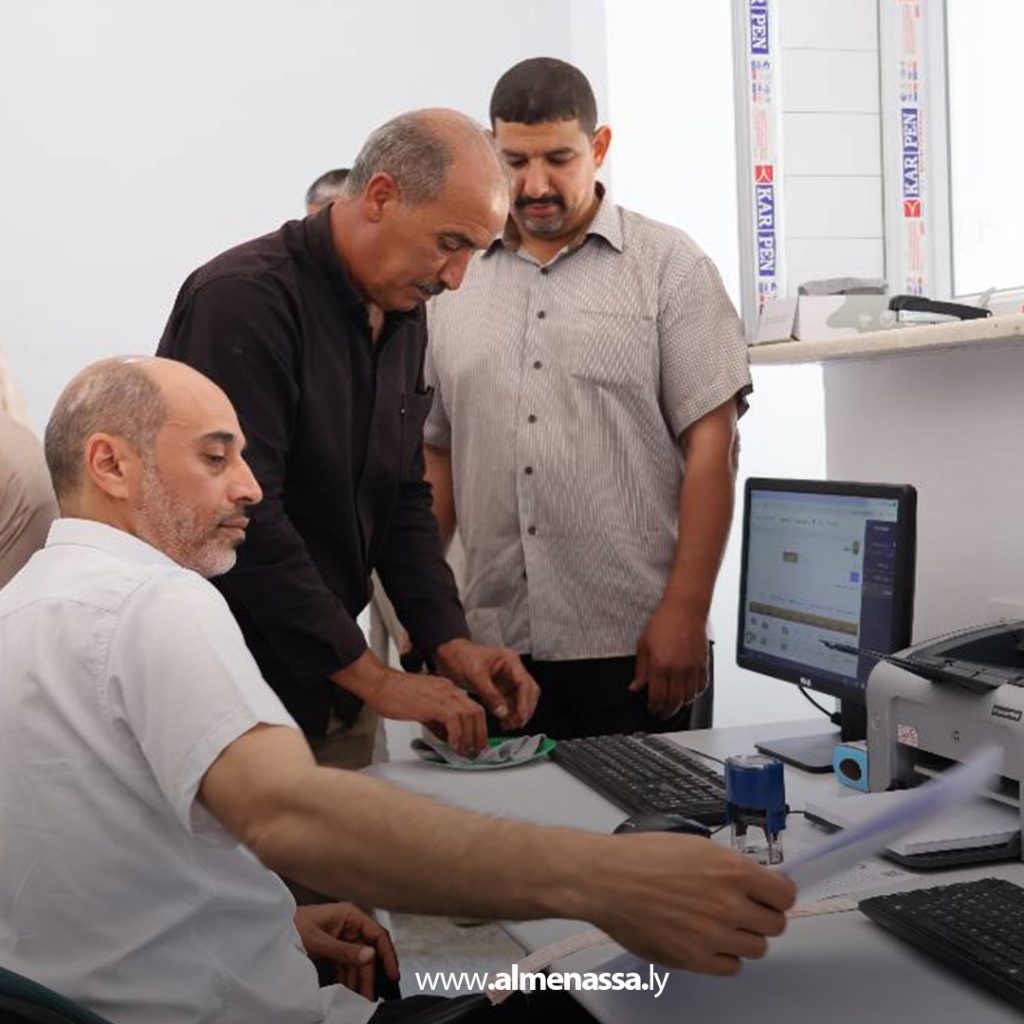 extra1 214 افتتاح مكتب المستخرجات والشهادات بمحلة السواوة في سرت لتقريب الخدمات للمواطنين