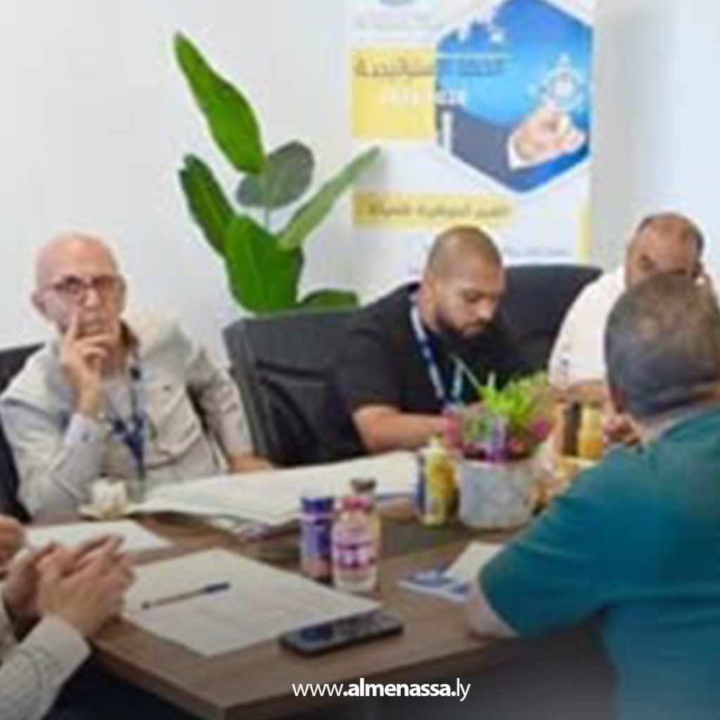 extra1 220 شركة البريقة تبحث وضع ضوابط على تزويدات الوقود لمشروع طريق أوباري غات