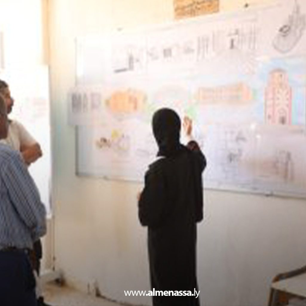 extra11 105 التقييم النهائي لمشاريع طلاب قسم هندسة العمارة بجامعة سبها