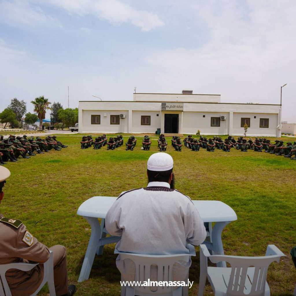 extra11 132 محاضرة دينية توعوية بمركز تدريب قنفودة لتعزيز القيم والانضباط لدى منتسبي القوات المسلحة