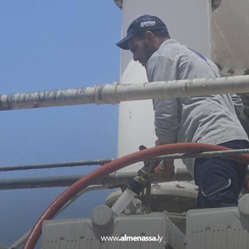 extra11 150 إجراء أعمال صيانة وقائية لخطوط الجهد الفائق في الزويتينة استعدادًا للصيف