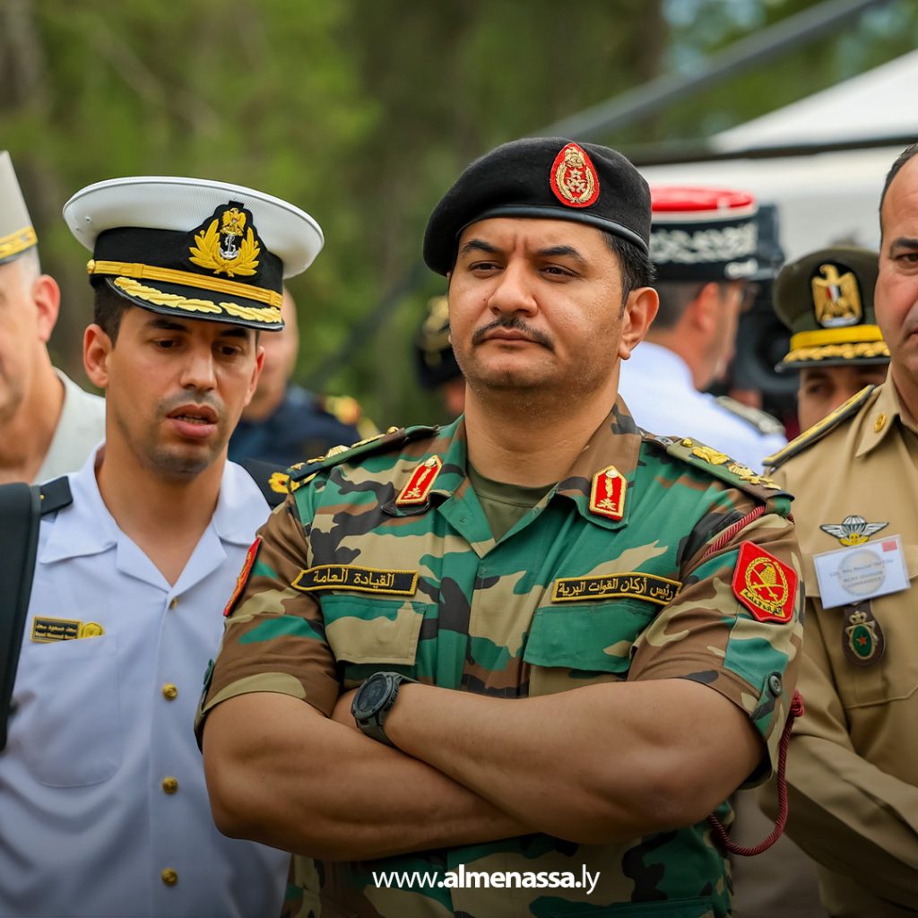 extra11 36 الفريق ركن صدام حفتر يشارك في فعاليات اليوم الثاني لندوة رؤساء أركان القوات البرية لدول المتوسط في فرنسا