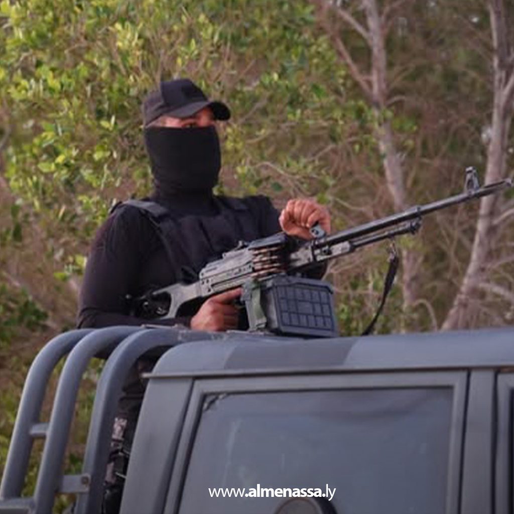 extra11 8 تواجد أمني مكثف في مزدة ضمن خطة لتعزيز الاستقرار بالمدينة