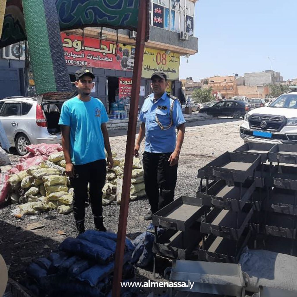 extra1111 23 جهاز الحرس البلدي بنغازي يواصل حملاته ضد التعديات على الفضاء العام
