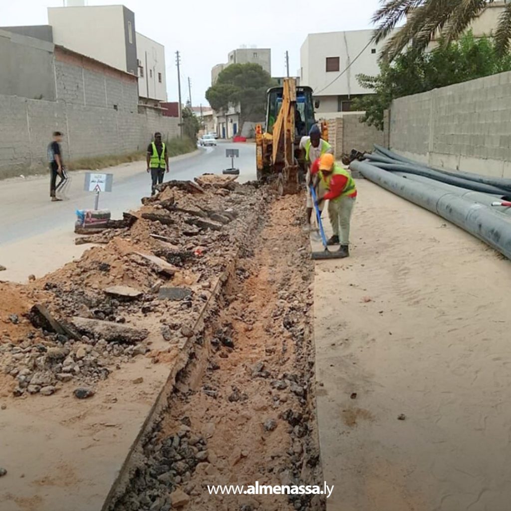 extra1111 76 تواصل أعمال تركيب خطوط الإمدادات المائية في تاجوراء