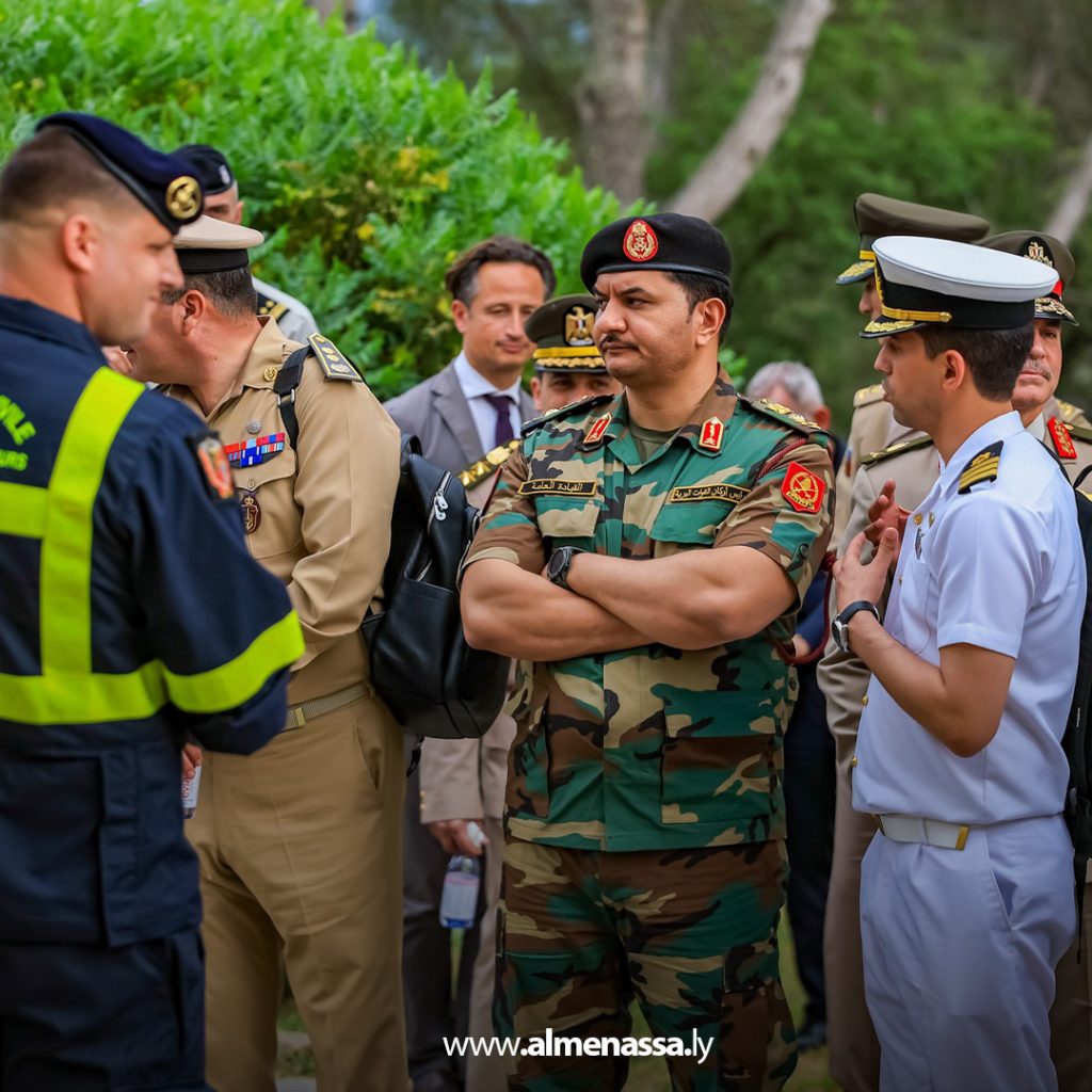 extra11111 14 الفريق ركن صدام حفتر يشارك في فعاليات اليوم الثاني لندوة رؤساء أركان القوات البرية لدول المتوسط في فرنسا