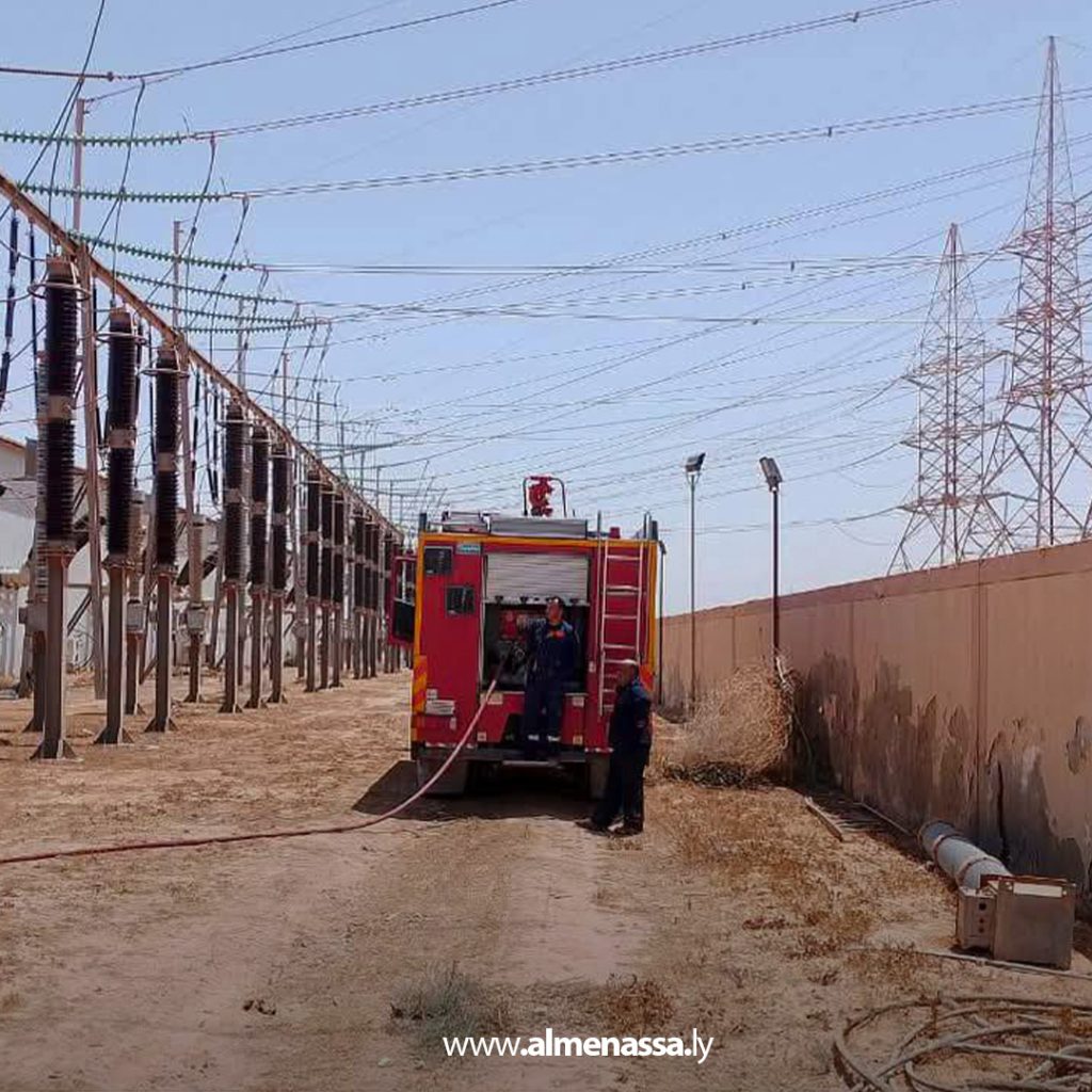 extra11111 22 انتهاء أعمال غسل خروجات وحدات التوليد بمحطة الزويتينة لضمان استقرار الشبكة الكهربائية