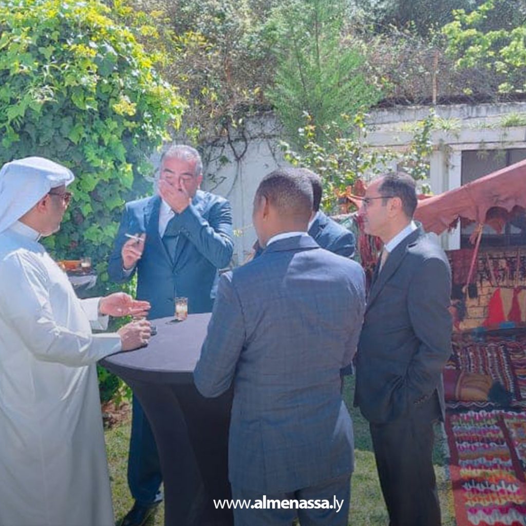 extra111111 6 سفير ليبيا لدى الجزائر يستقبل سفراء الدول العربية المعتمدين