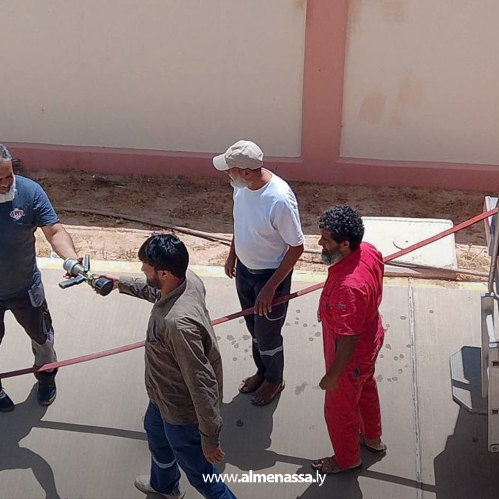 extra1111111 34 إجراء أعمال صيانة وقائية لخطوط الجهد الفائق في الزويتينة استعدادًا للصيف