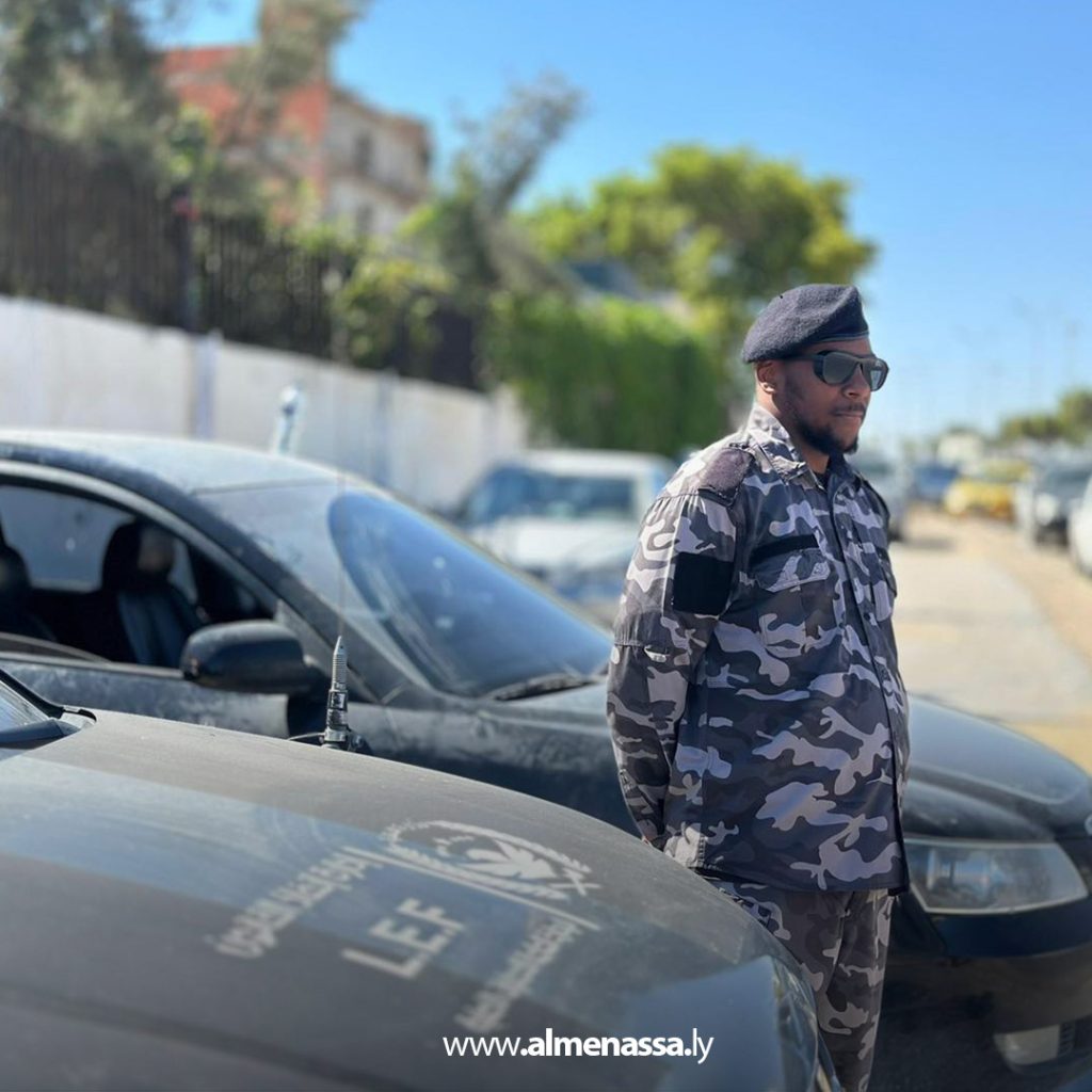 extra11111111 1 دوريات إنفاذ القانون تواصل تأمين امتحانات الشهادة الإعدادية بطرابلس