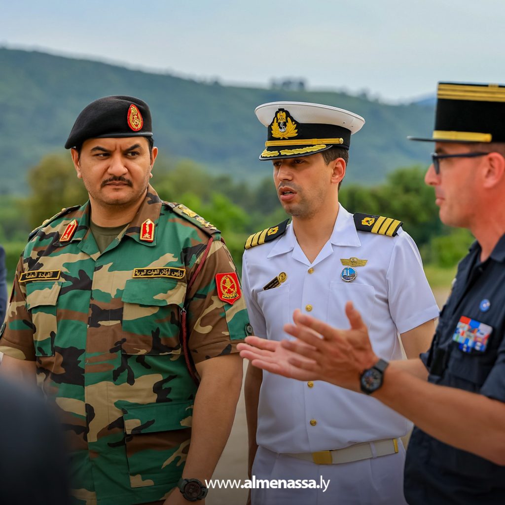 extra1111111111111111111 الفريق ركن صدام حفتر يشارك في فعاليات اليوم الثاني لندوة رؤساء أركان القوات البرية لدول المتوسط في فرنسا