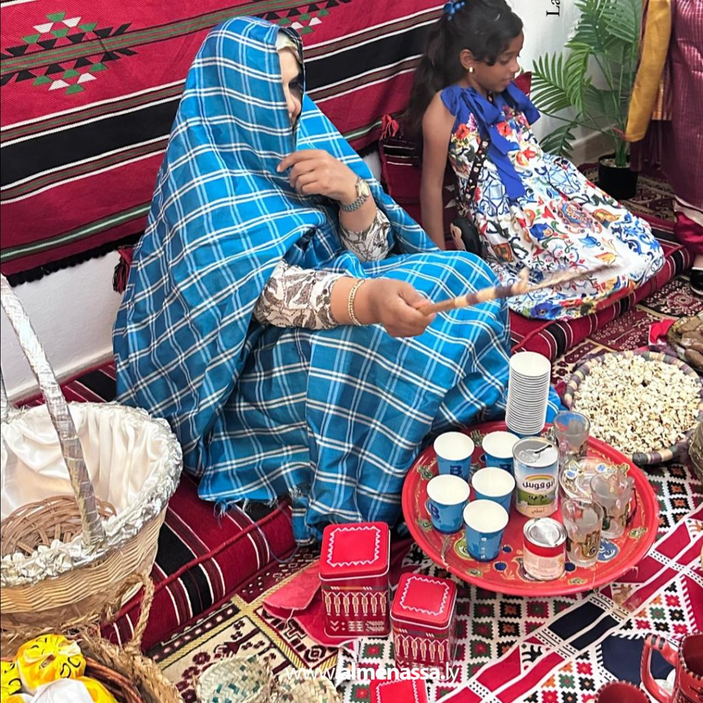 01 أمازونات ليبيا تقدم يوم تراثي في ختام المنتدى الصيفي للأطفال