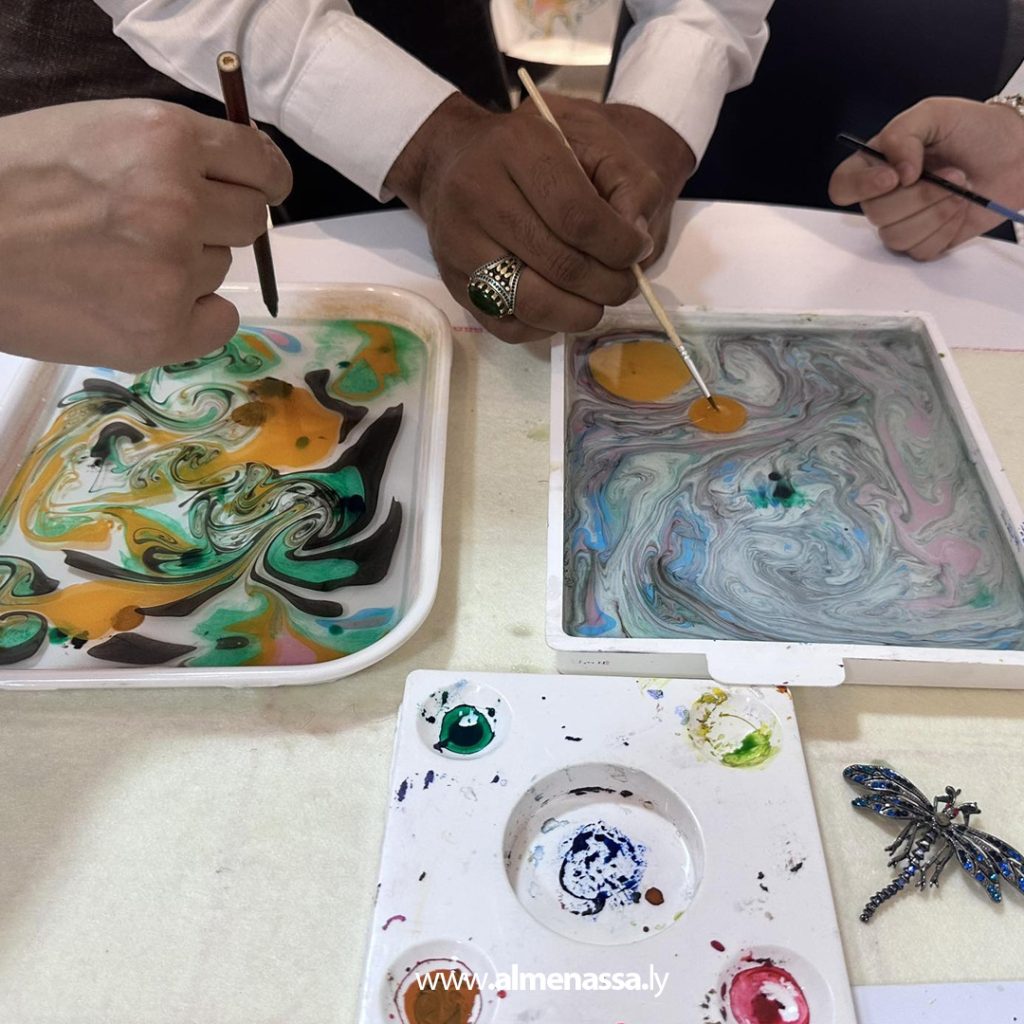 02 1 النيهوم تنظم الورشة الفنية الأولى من نوعها لتعليم فن السومي نقاشي الياباني