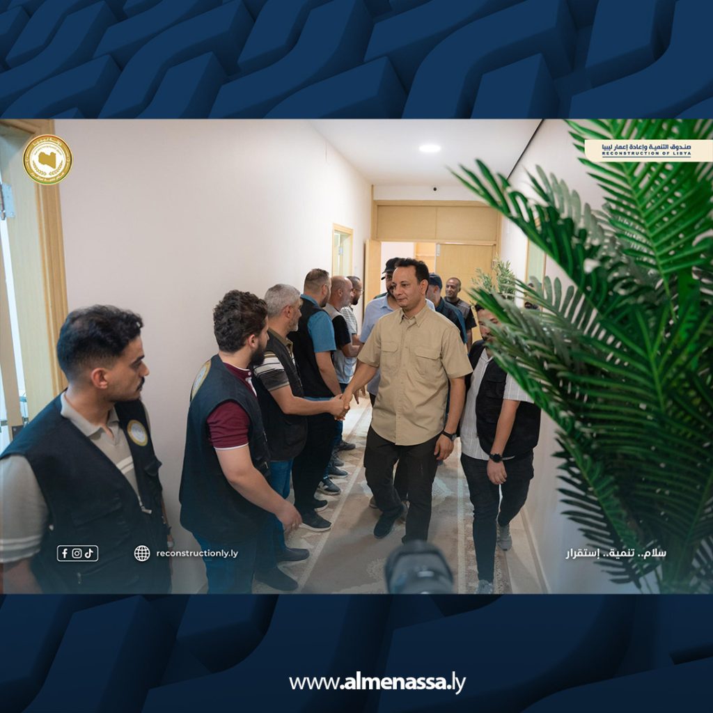 02 30 المهندس بالقاسم حفتر يتابع مشاريع البيضاء ويؤكد على الانطلاق في تنفيذ خطط جديدة للبنية التحتية