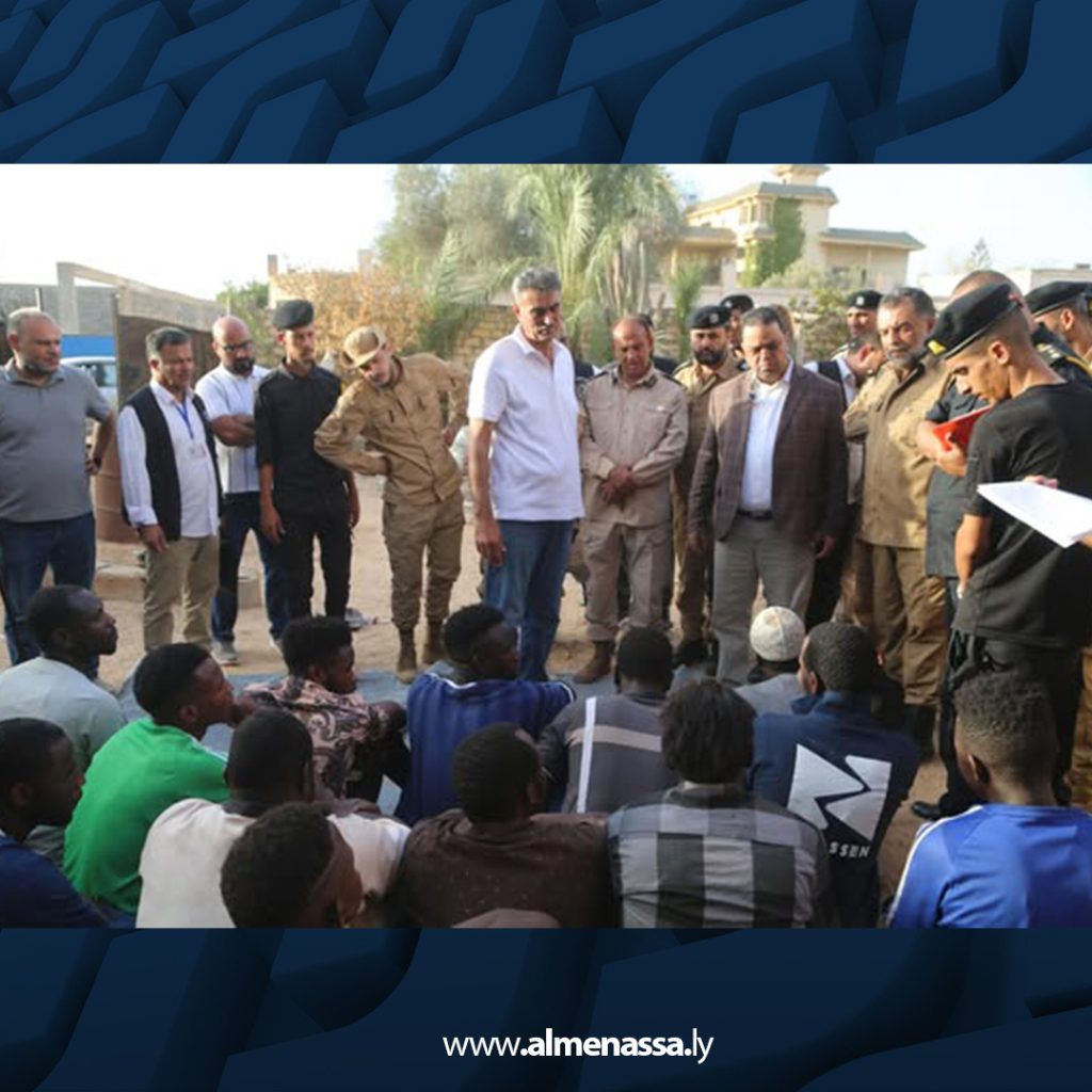 03 41 وزير العمل يترأس حملة تفتيش ميدانية على سكن العمالة الوافدة في منطقة السبعة