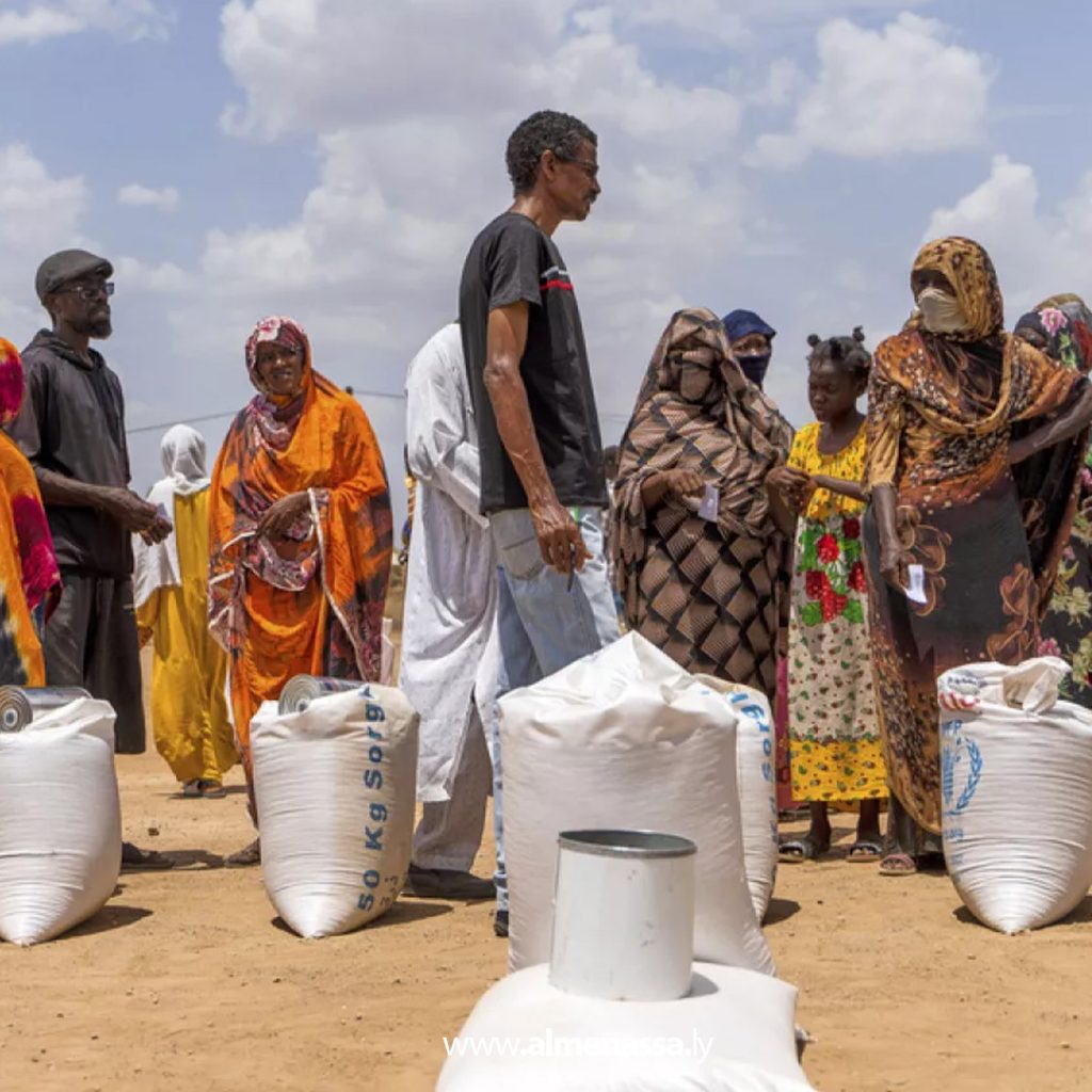 03 45 غلاء الأسعار في السودان يدفع المواطنين إلى أكل أعلاف الحيوانات في الفاشر