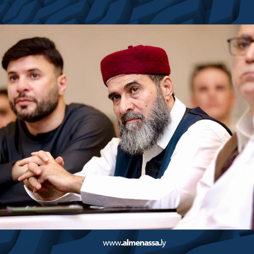 04 13 عقيلة صالح يشهد توقيع سند مصالحة بين قبيلتي العواقير والعبيدات في بنغازي