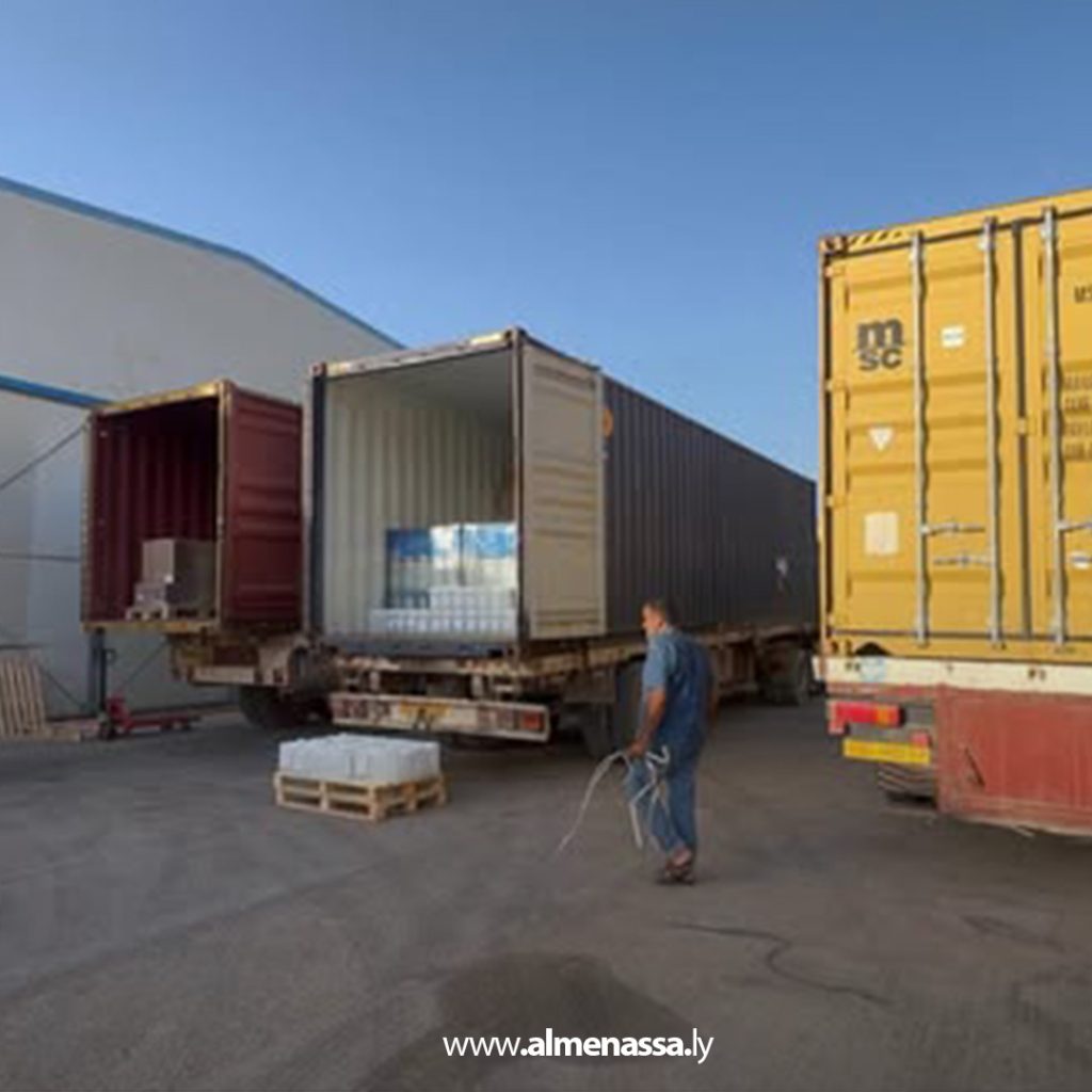 Extra 171 وصول شحنة جديدة من مشغّلات غسيل الكلى لجهاز الإمداد الطبي