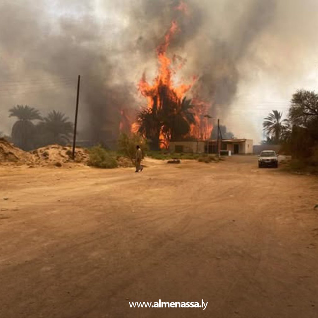 Extra 196 العوينات تشكو التقدم السريع للحرائق نحو الأحياء السكنية دون توفر إمكانيات