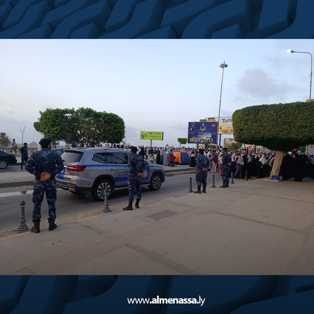 Extra 208.jpg2 208 انتشار أمني حول السفارة المصرية بطرابلس لتأمين وقفة احتجاجية بشأن معبر رفح