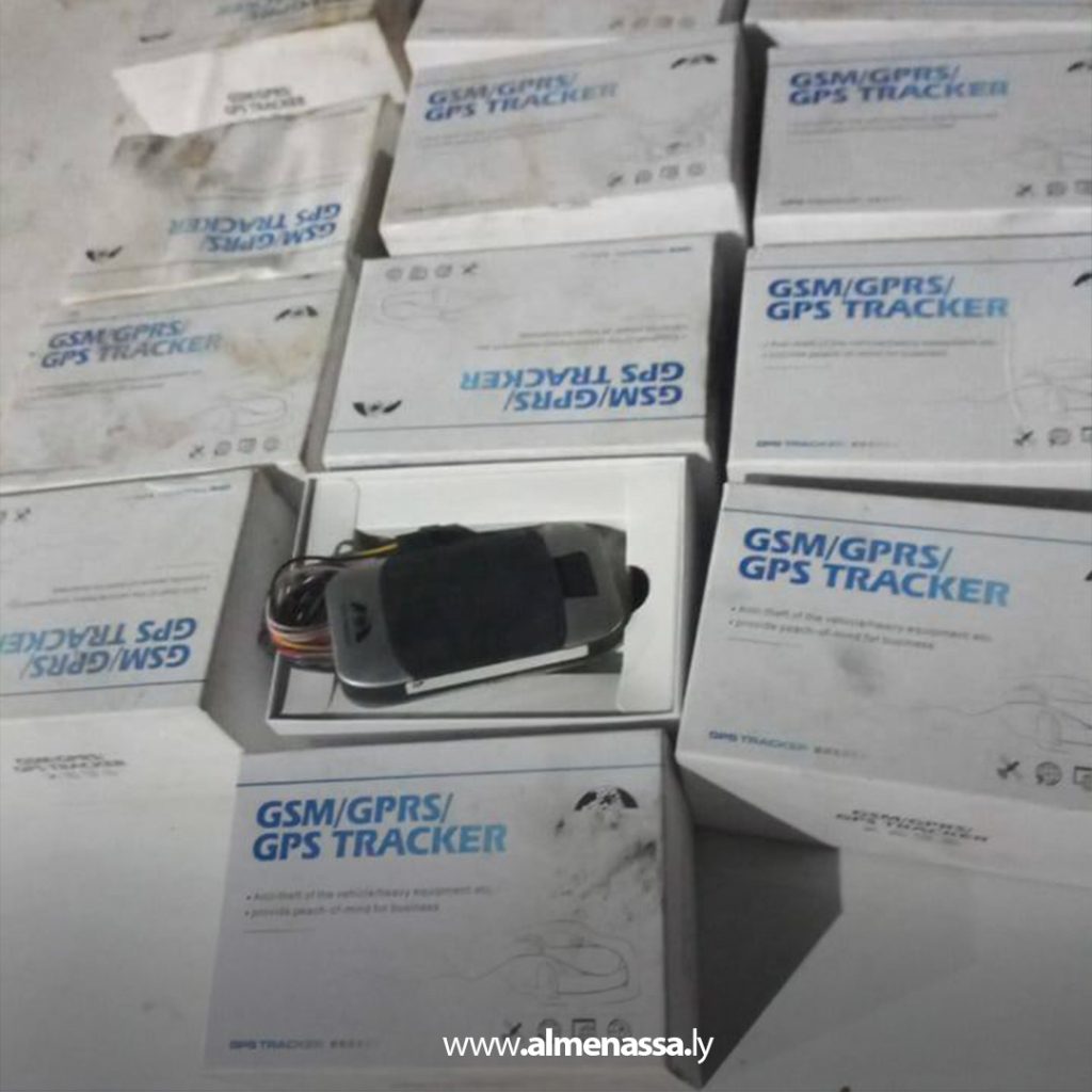 Extra 226 إدارة التحريات بجهاز البحث الجنائي تضبط أجهزة تعقّب بحوزة مشتبهين من الجنسية الفلسطينية