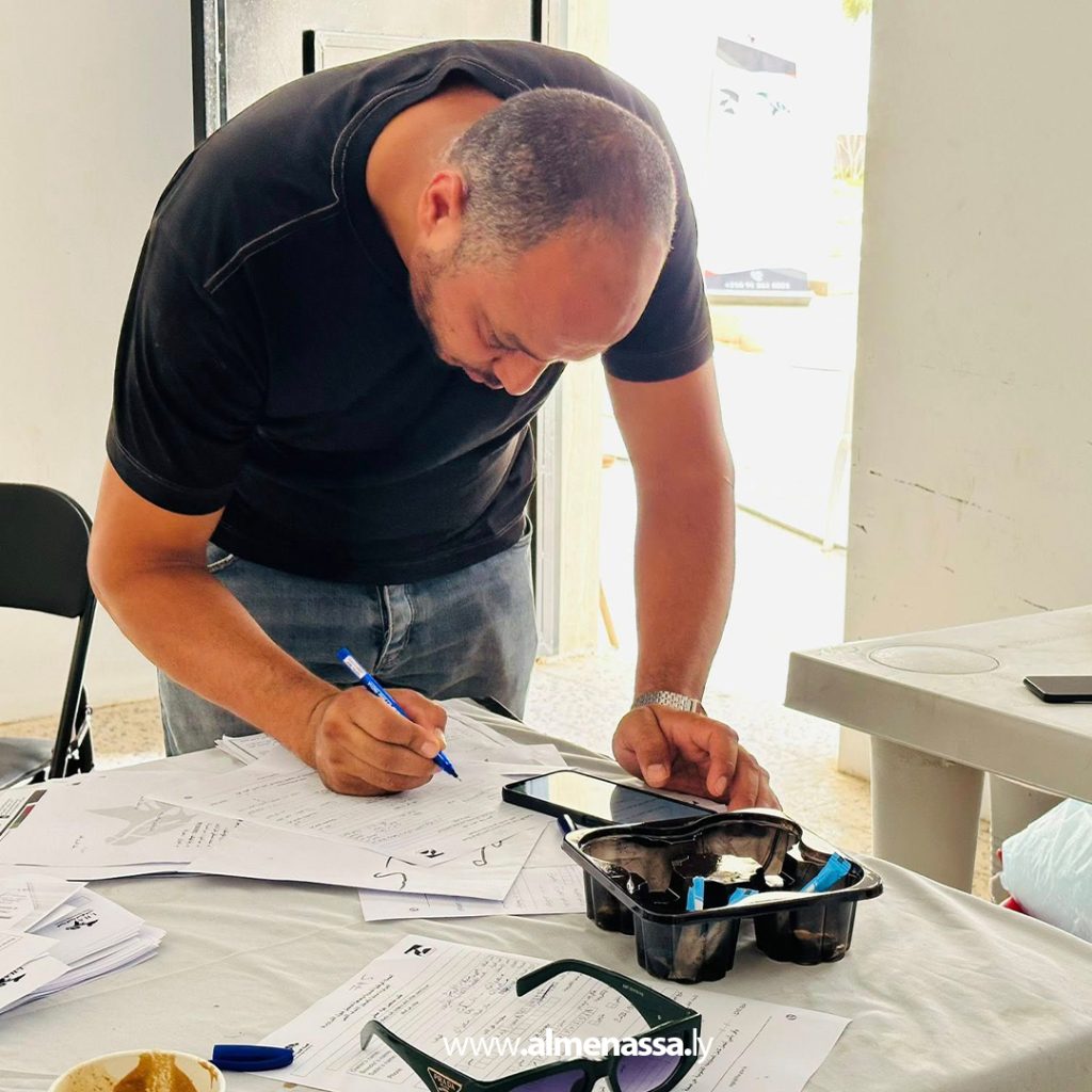 Extra 352 استمرار الحملة الوطنية لتسوية وضعية خيول "الثوربريد" المحلية بميدان شهداء مصراتة