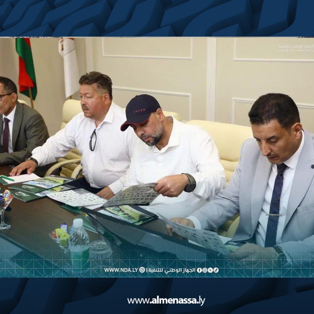 Extra 59.jpg3 59 البدري يبحث في بيلاروسيا توريد آليات زراعية ويوقع اتفاقا مبدئيا مع مصنع "بوبرويسك أغروماش"