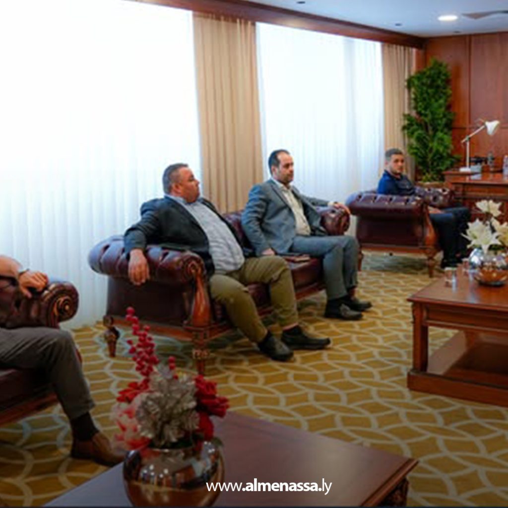 Extra1 1 ديوان المحاسبة يبحث مع الأجهزة المعنية بالدولة ملف المشروعات والعقود