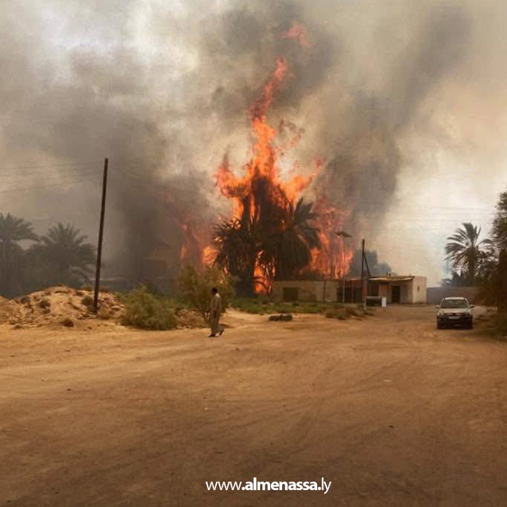 Extra1 120 تصاعد حرائق الغابات ومزارع النخيل في جنوب ليبيا وسط تحذيرات من تغيّرات مناخية ومطالب بتعزيز الاستجابة