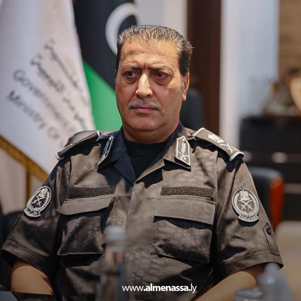 Extra1 244 وزير الداخلية يعقد اجتماعًا موسعًا لبحث آليات مكافحة الهجرة غير الشرعية في البلاد