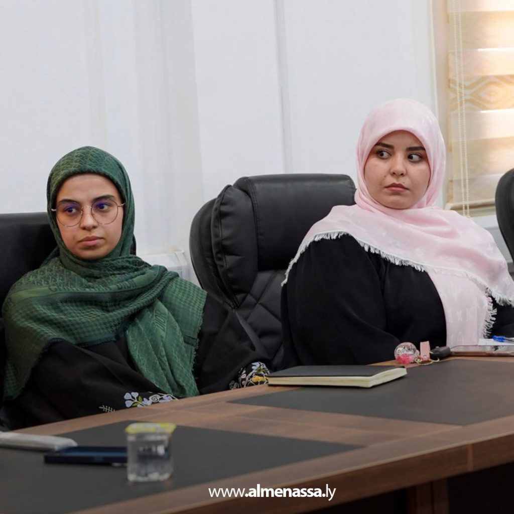 في إطار التحول الرقمي.. وزير العمل علي العابد يتفقد منظومة الموارد البشرية الجديدة 1 Extra1 39