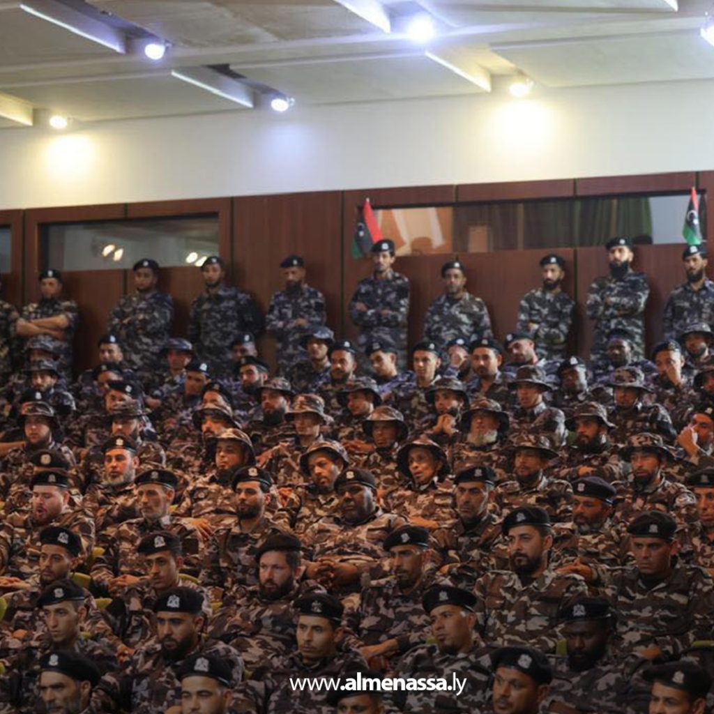 Extra1 56 مدير إدارة إنفاذ القانون يعقد اجتماعًا لمتابعة الأداء الأمني وتعزيز الانضباط