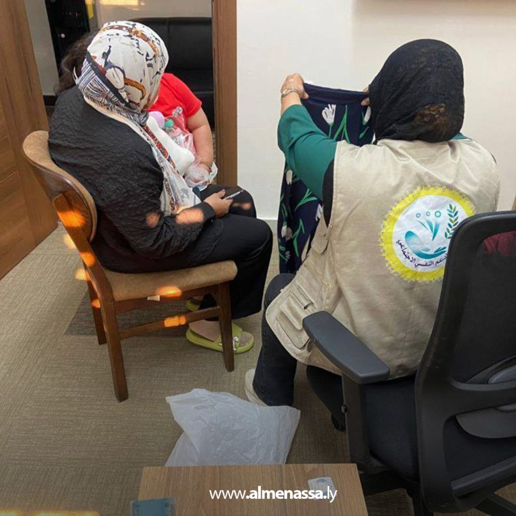 Extra111 39 فريق من وزارة الشؤون الاجتماعية يزور الطفلة "رواسي" بدار الطفل استجابة لتوجيهات الوزيرة الكيلاني