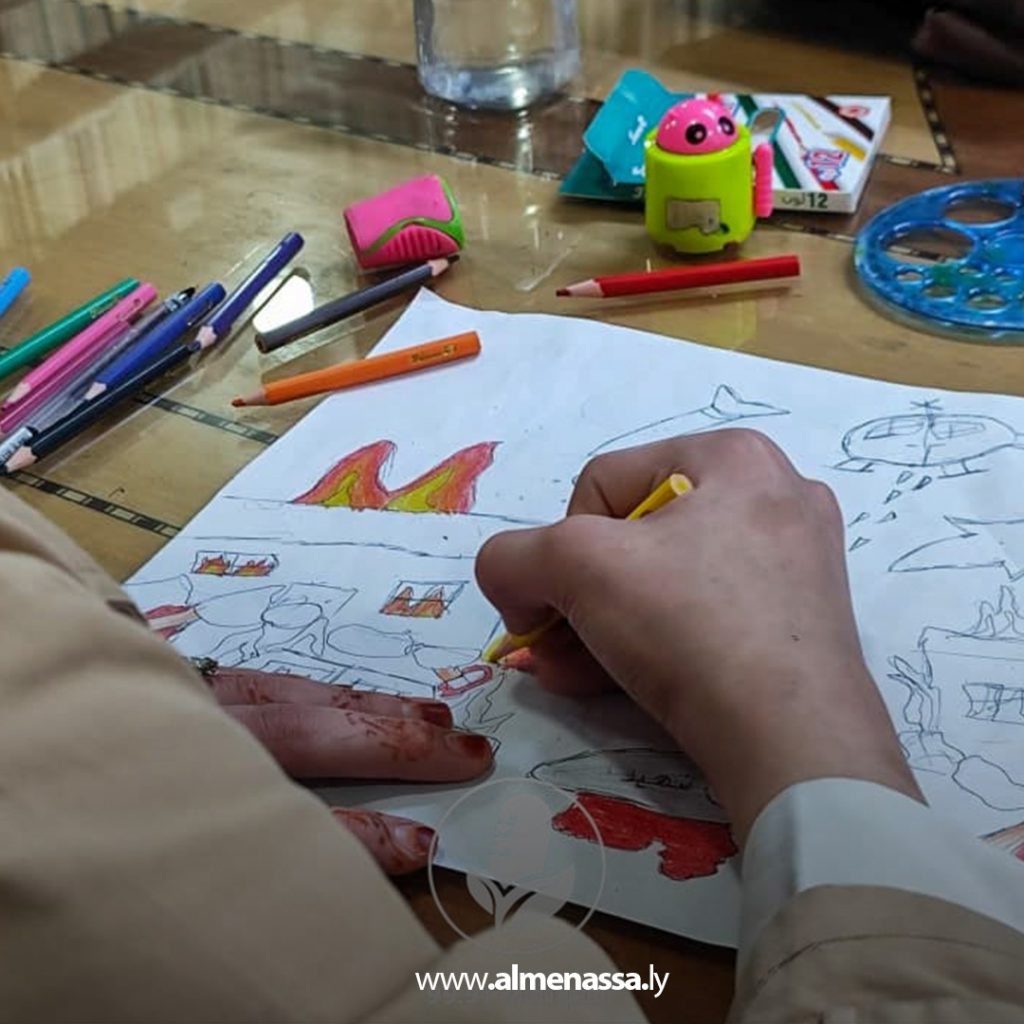 Extra1111 79 أطفال مصراتة يرسمون تضامنهم مع أطفال غزة في مسابقة فنية