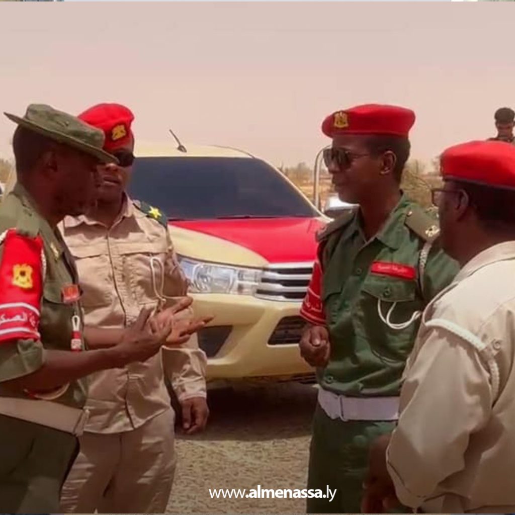 Extra111111 35 الشرطة العسكرية تنفذ جولة ميدانية لتفقّد التمركزات الأمنية في مرزق ووادي عتبة