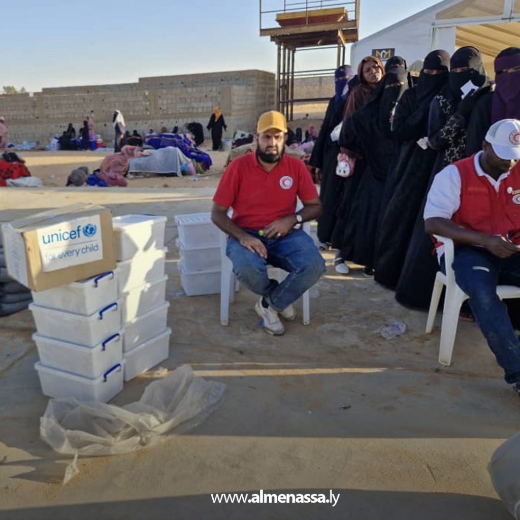 Extra1111111 34 المنظمات الدولية تواصل دعمها للاجئين في مدينة الكفرة