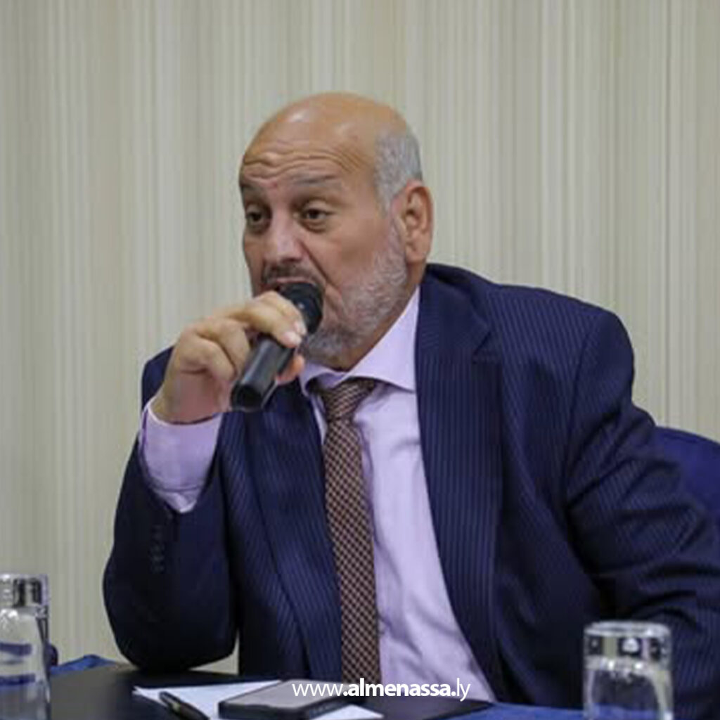 Extra 221 الحكم المحلي تنظم دورة في مجال الاتصال الفعال والتعامل مع الجمهور
