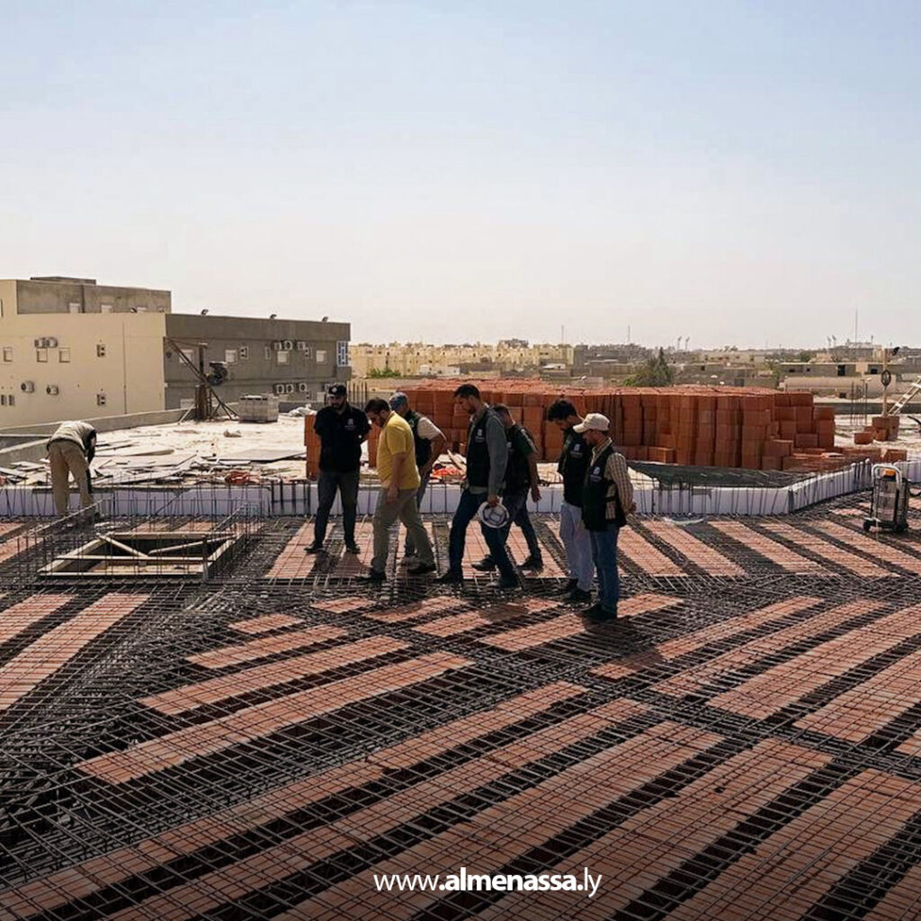 Extra 264 مدير إدارة المشروعات بالجهاز الوطني للتنمية يتفقد سير العمل في مشاريع سرت