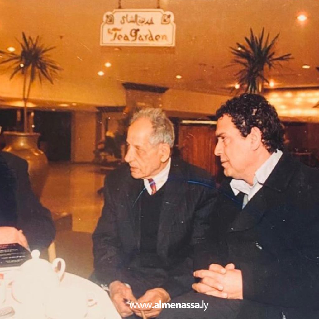 بأصابع النار عاد صغيرا لا تحده الجدران 22 Extra 3.jpg14 3