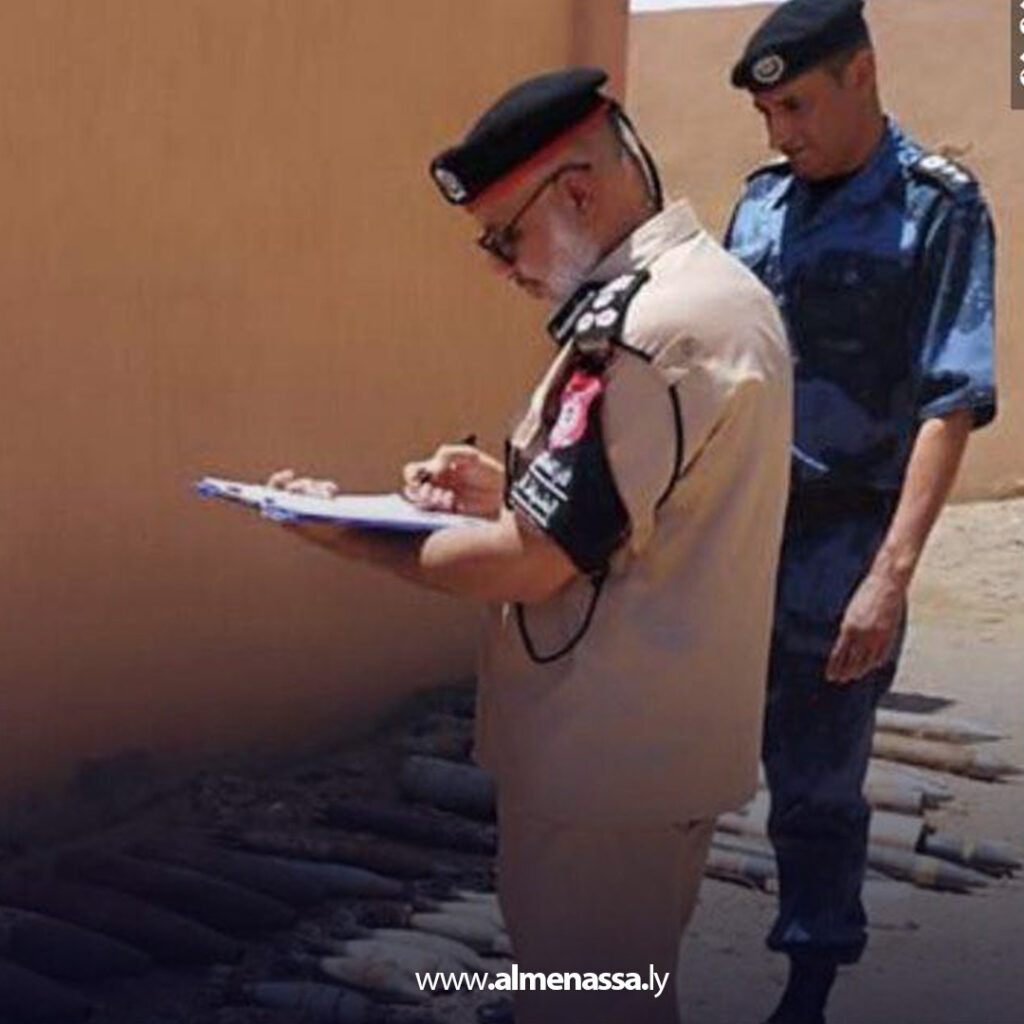 Extra1 138 تفتيش مفاجئ على فرع الدعم المركزي بالشاطئ للتأكد من الانضباط الأمني