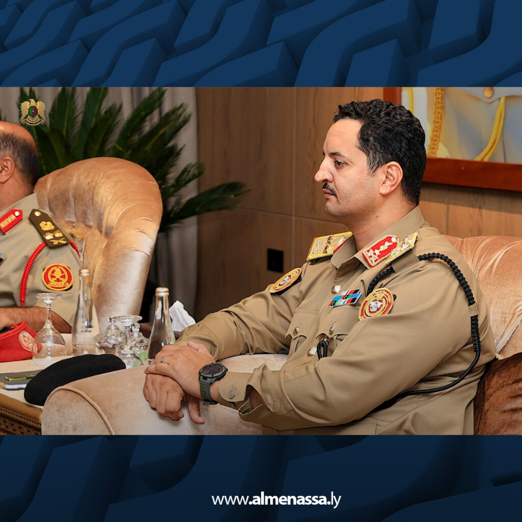 Extra10 2 القائد العام ورئيس المخابرات المصرية يناقشان التعاون في المجالات الأمنية المشتركة