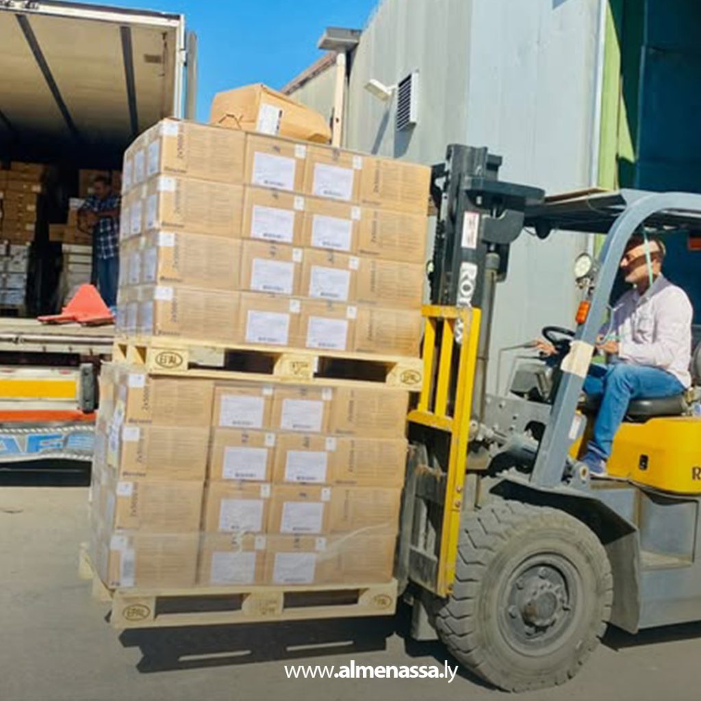 Extra11 57 توزيع شحنة من مشغّلات أجهزة غسيل الكلى على المنطقتين الوسطى والشرقية