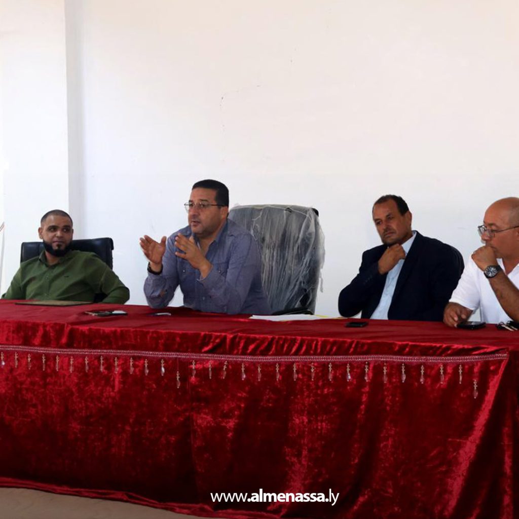 Extra111 11 الاجتماع الأول بين إدارة الإصحاح البيئي والمجلس البلدي كاباو لبحث التحديات وآليات الدعم