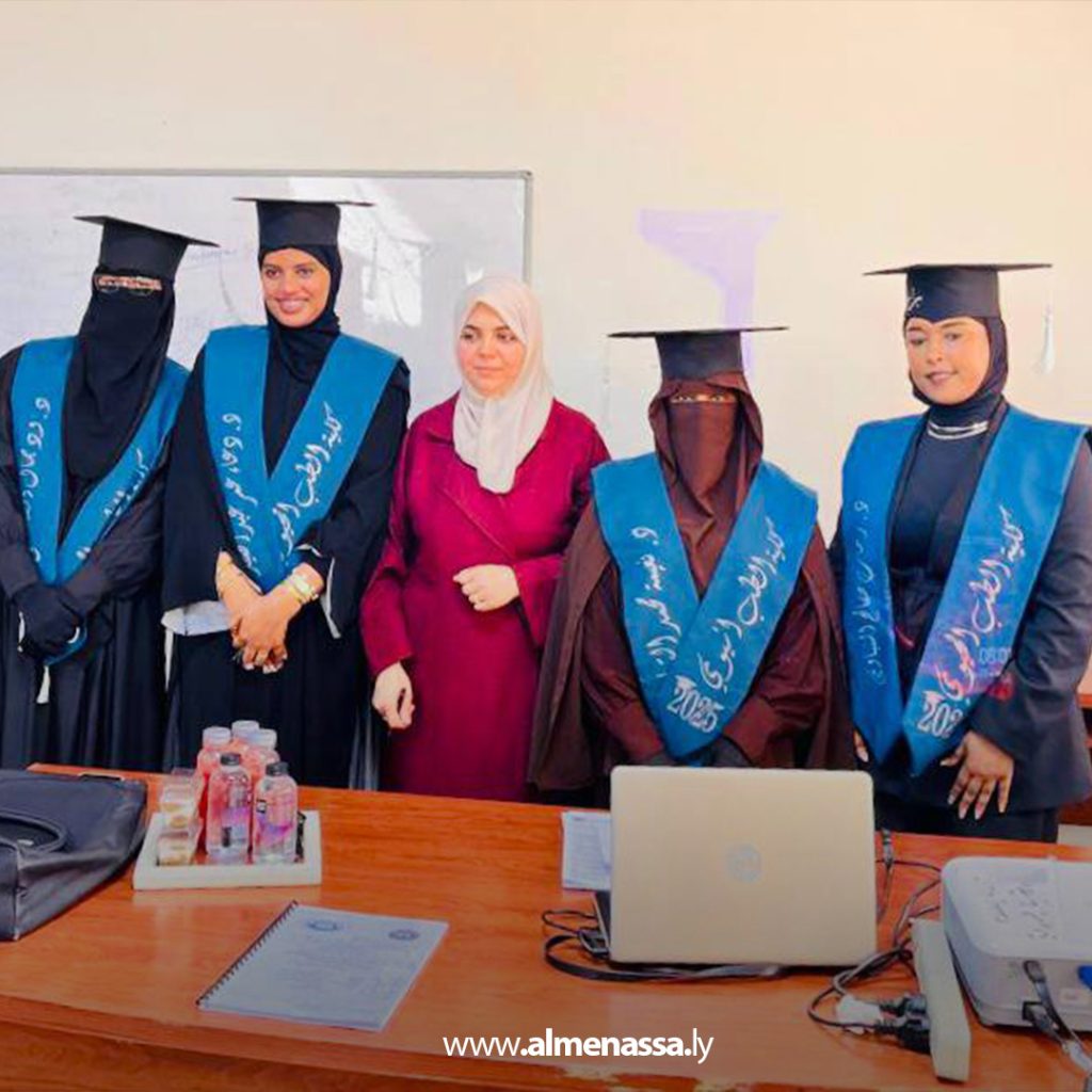 Extra111 27 كلية العلوم الطبية الحيوية تختتم مناقشات مشاريع التخرج لعام 2024-2025 بإنجازات متميزة