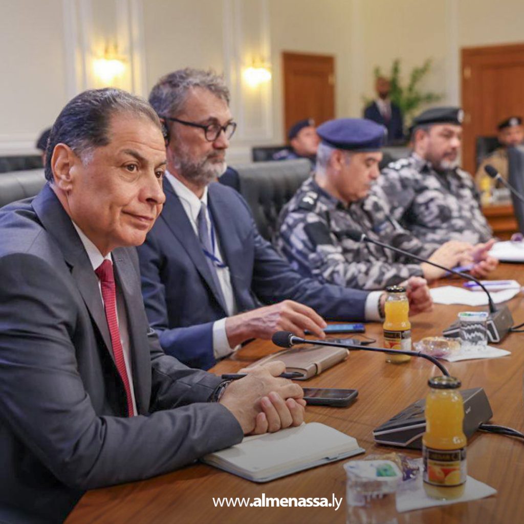 Extra1111 28 مدير أمن طرابلس يشارك في اجتماع مع وزير الداخلية حول خطة تأمين انتخابات المجالس البلدية