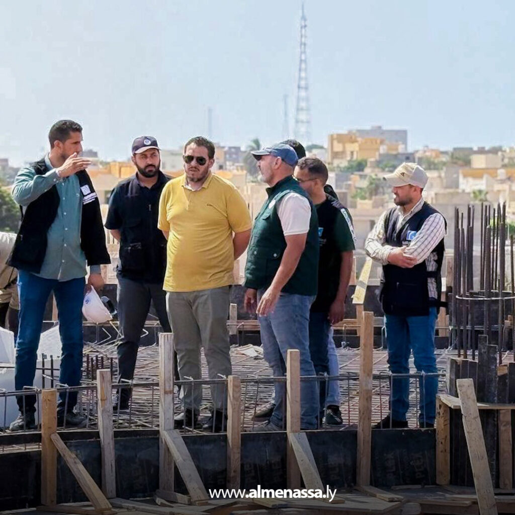 Extra1111 51 مدير إدارة المشروعات بالجهاز الوطني للتنمية يتفقد سير العمل في مشاريع سرت