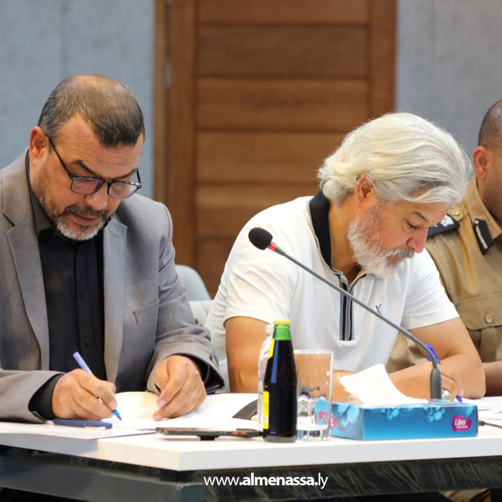 Extra11111 5 مجلس المفوضية يبحث مع الأجهزة الأمنية ترتيبات تأمين يوم الاقتراع